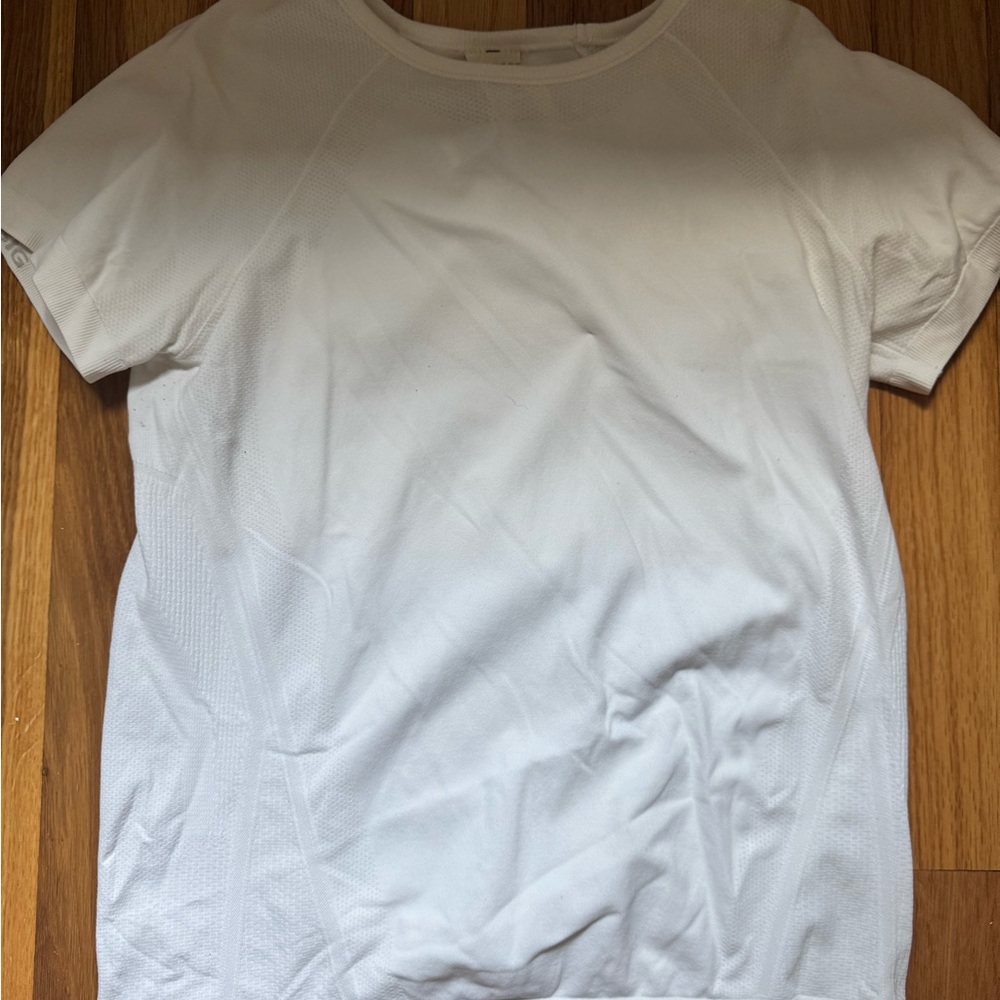 Athleta White Short Sleeve Men's Tee